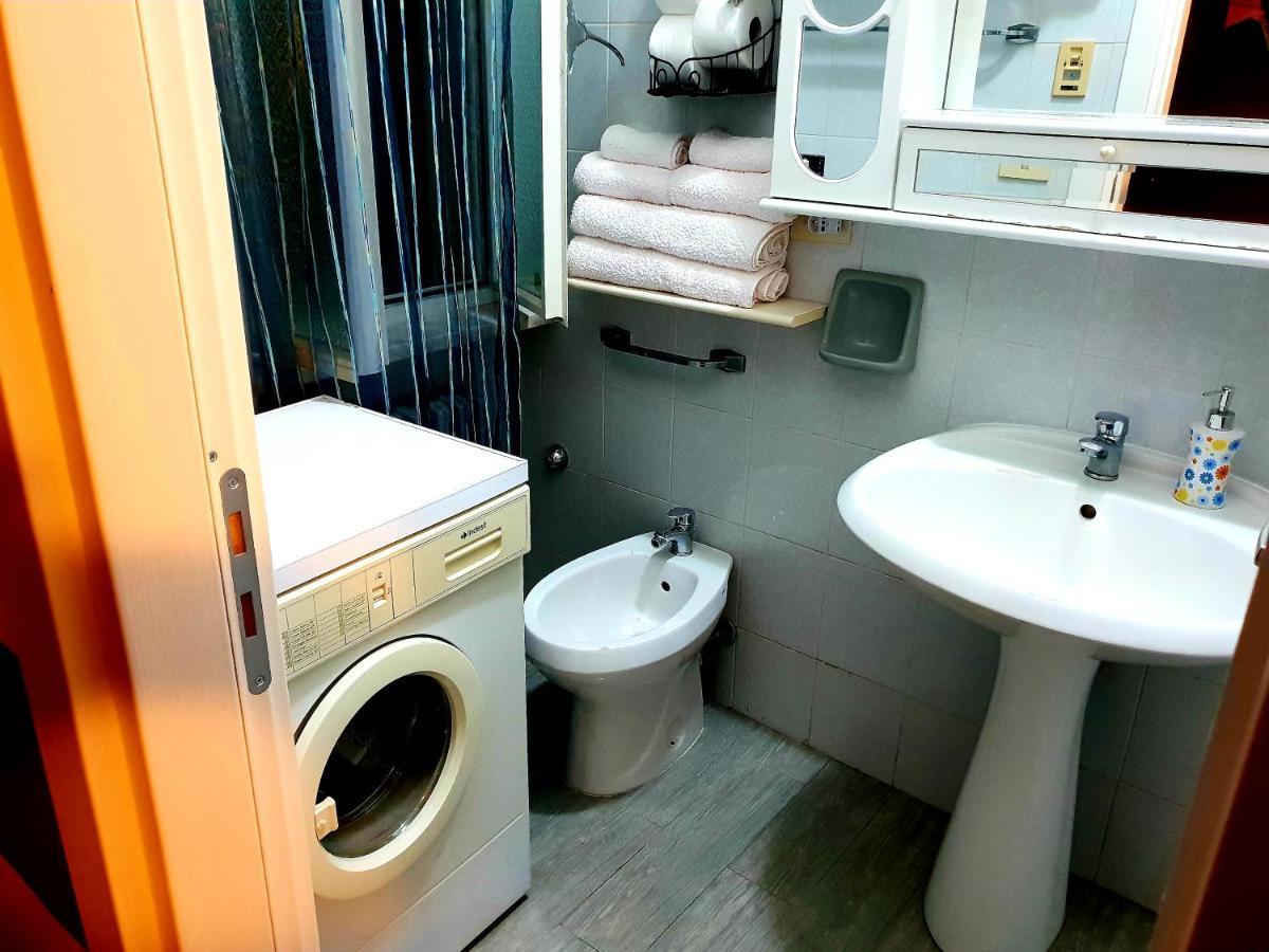 Lorena Loft Locri Luaran gambar